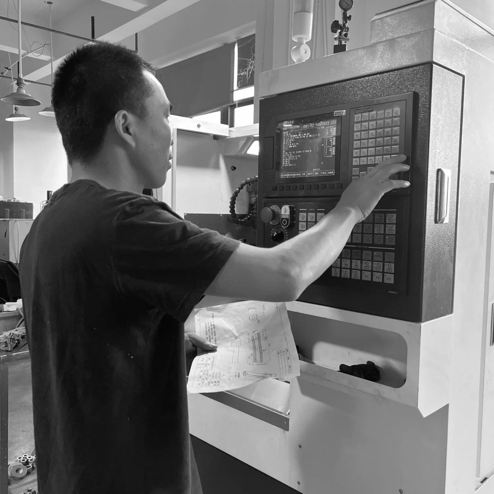 SUNME 五金加工现场